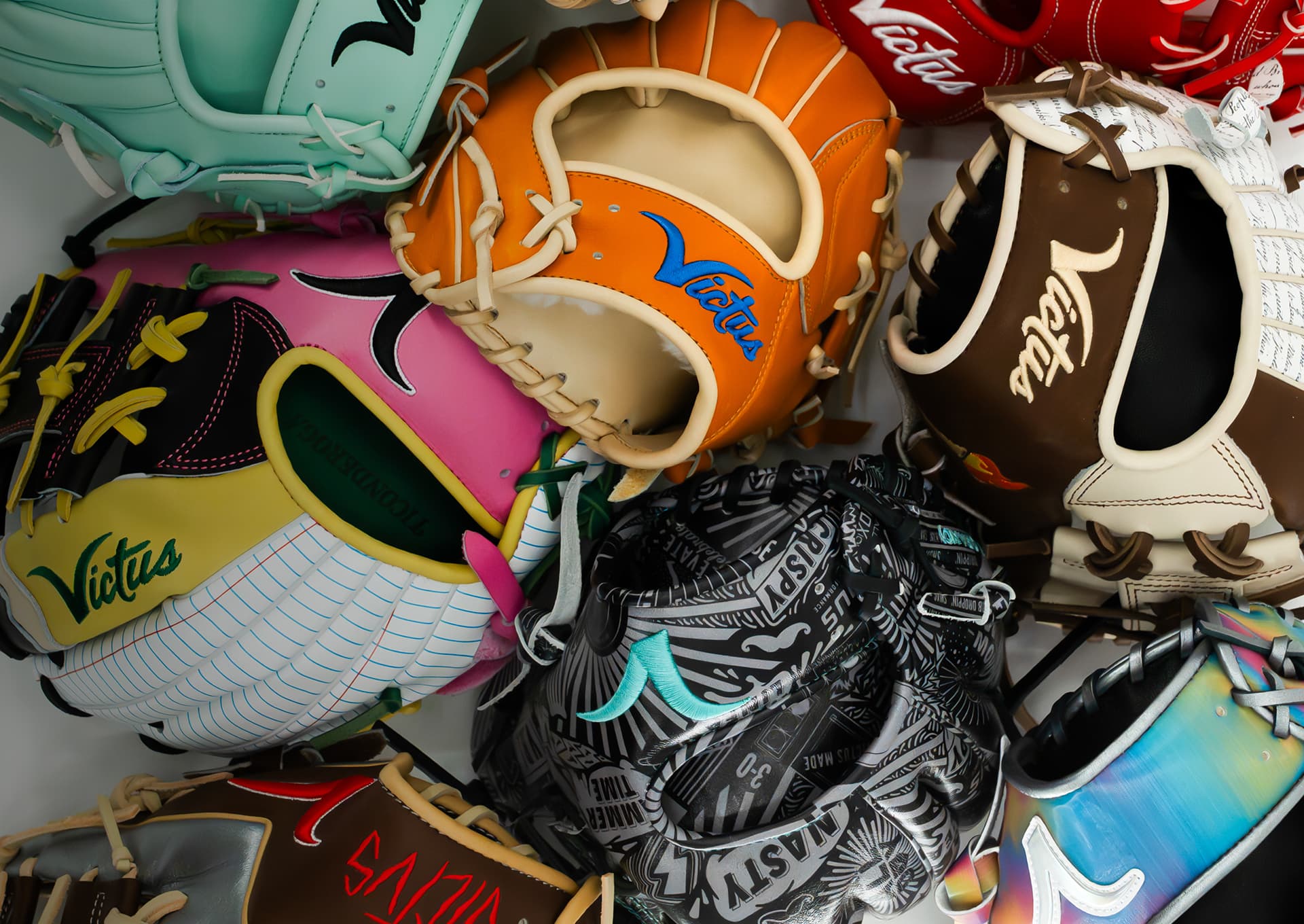 30% Off Fielding Gloves